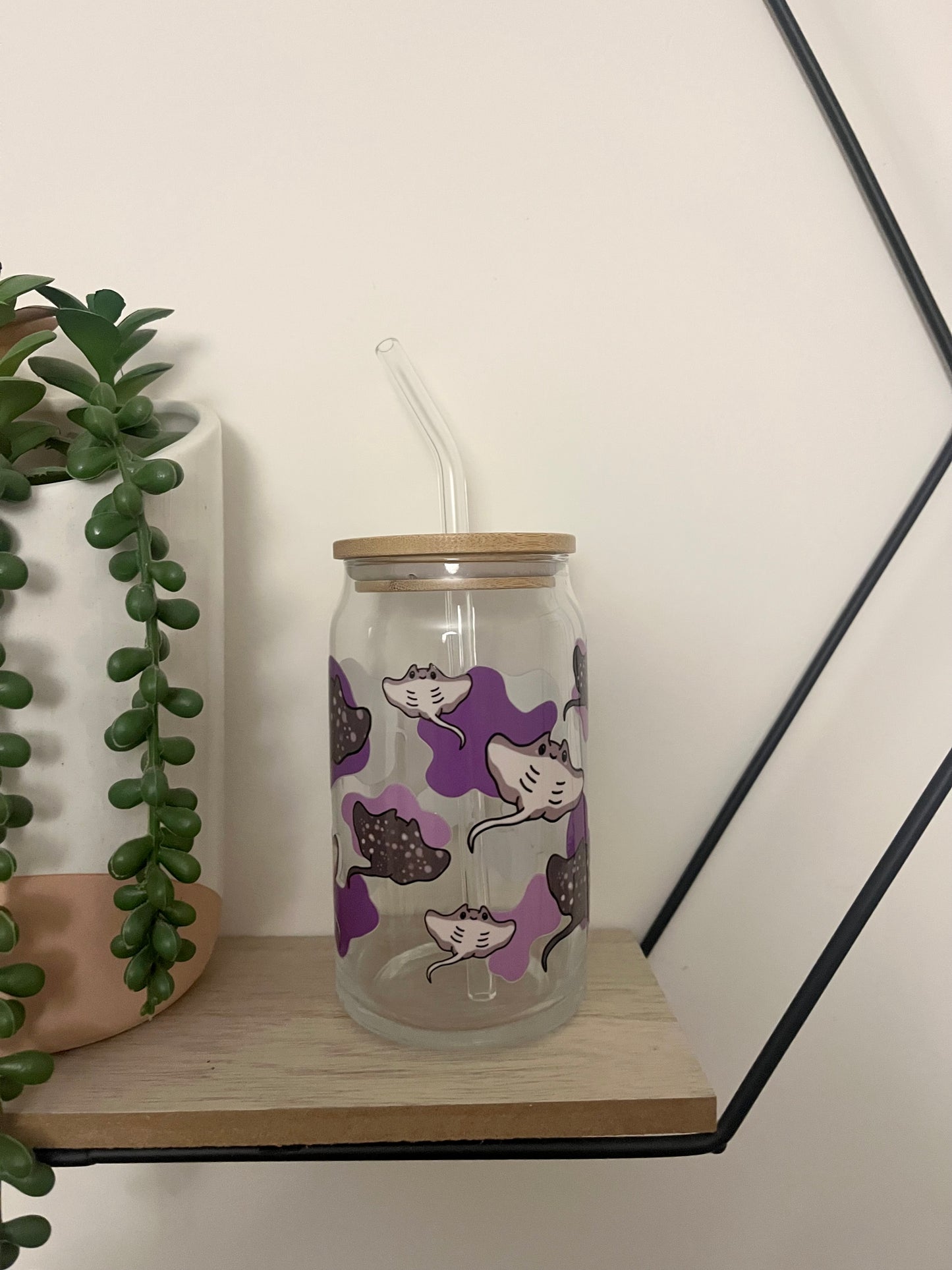 Manta Ray Glass Can With Bamboo Lid And Glass Straw
