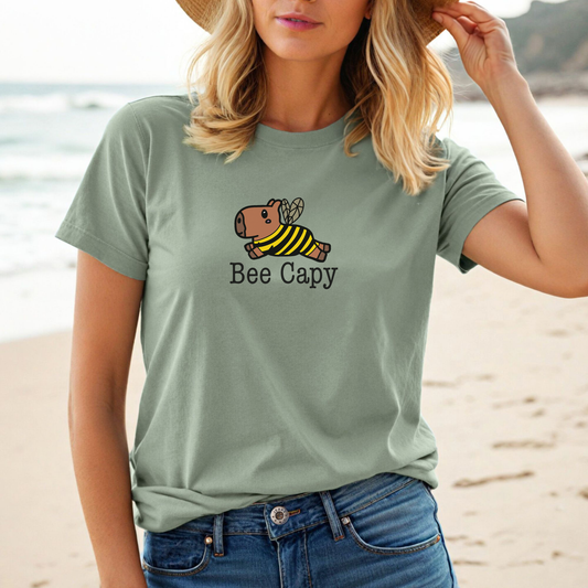 Capybara "Bee Capy" T Shirt